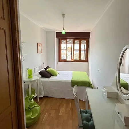 Con Terraza Y Vistas Al Mar *
