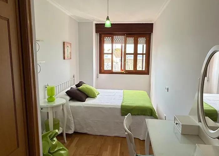 Con Terraza Y Vistas Al Mar *